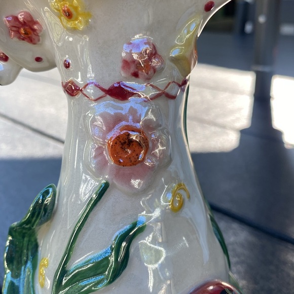 Ladybug Vase with iridescent glaze - Picture 6 of 7